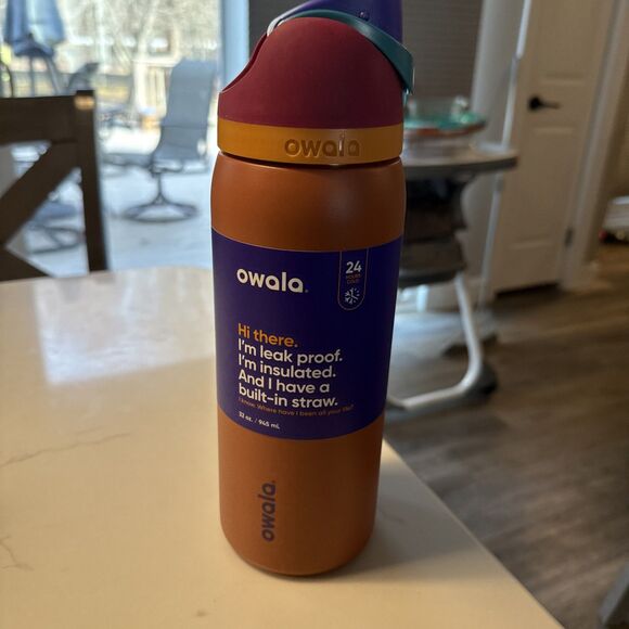 NWT Owala 32oz Free sip Water Bottle Gemstone Chic - Picture 1 of 9